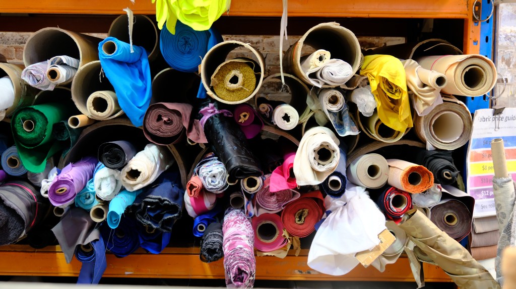 Donate goods – Reverse Garbage