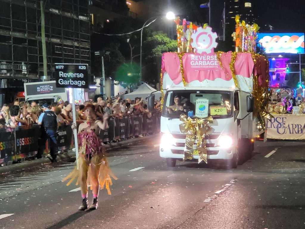 Reverse Garbage at Mardi Gras 2025! – Reverse Garbage
