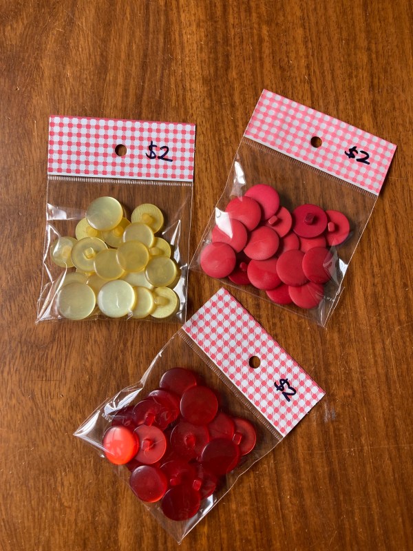 Shank Buttons (20 Pack)