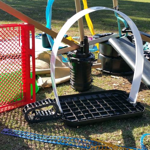 8aa61e5abbd3ea85d08a0fe811b5b01268696fd3.jpg Loose Parts Play Kit - Starter