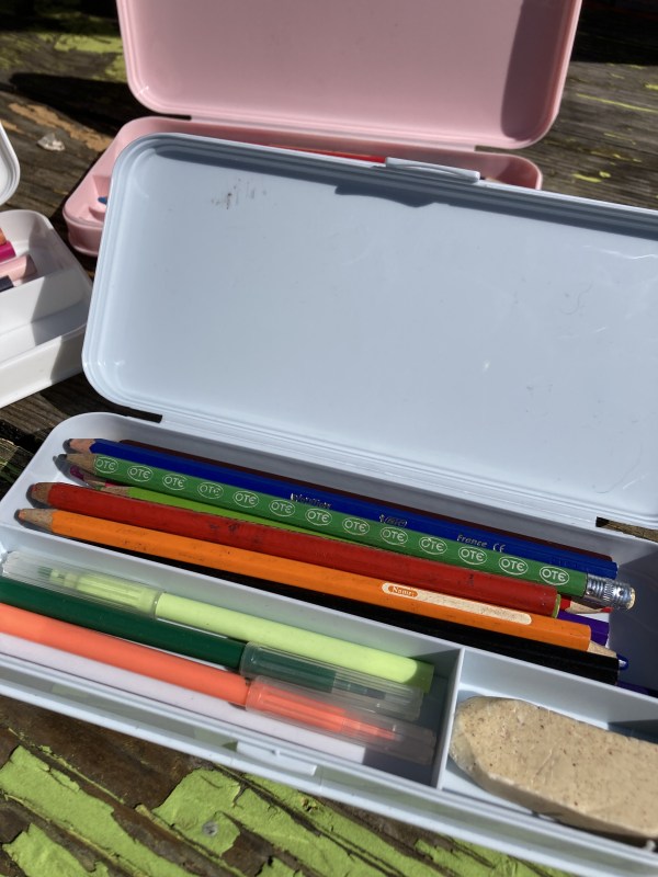 tteerere.jpg Pencil Case